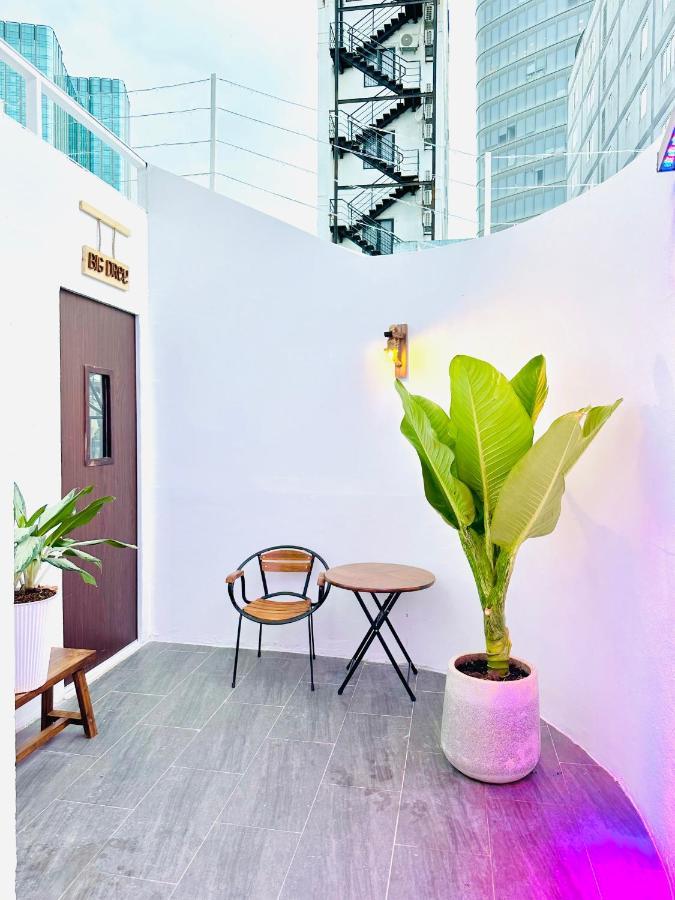 Penthouse Sieu Chill Ngay Pho Di Bo Nguyen Hue TP. Hồ Chí Minh