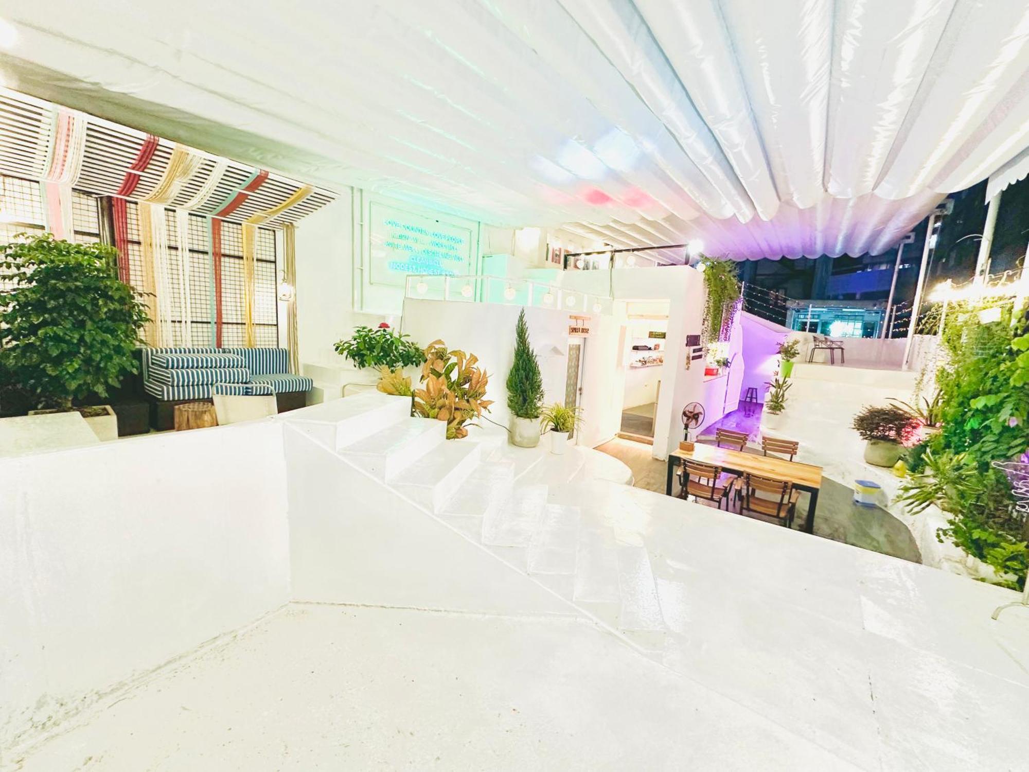 Căn hộ Penthouse Sieu Chill Ngay Pho Di Bo Nguyen Hue *